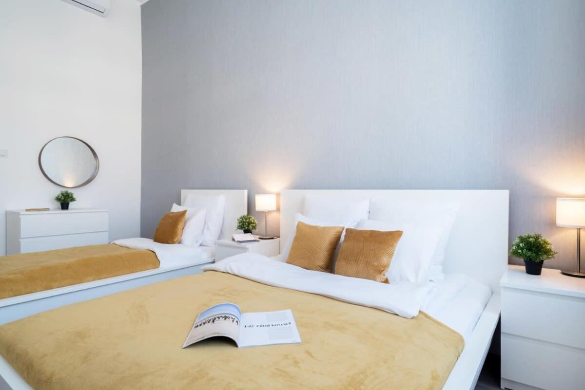 Large Apartment At Perfect Central Location Budapešť Exteriér fotografie